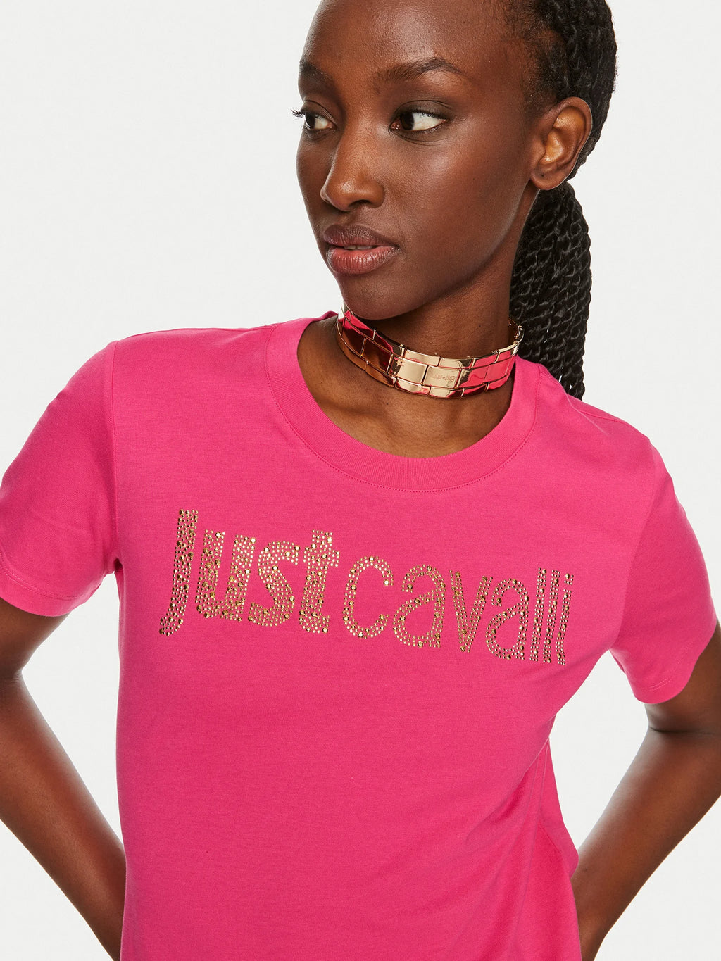 Fustan